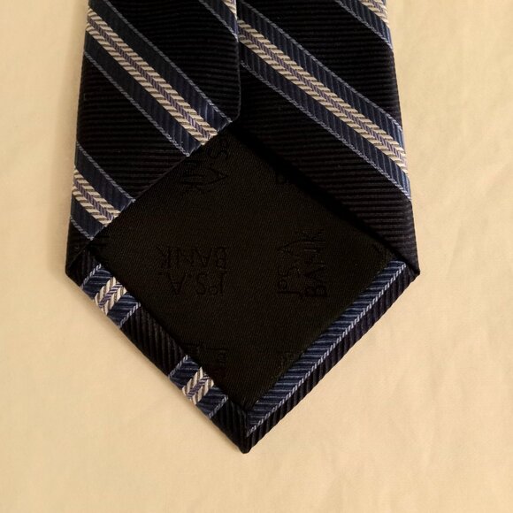 Jos A Banks Travelers Repp Striped Standard Tie New With Tags - Picture 2 of 5
